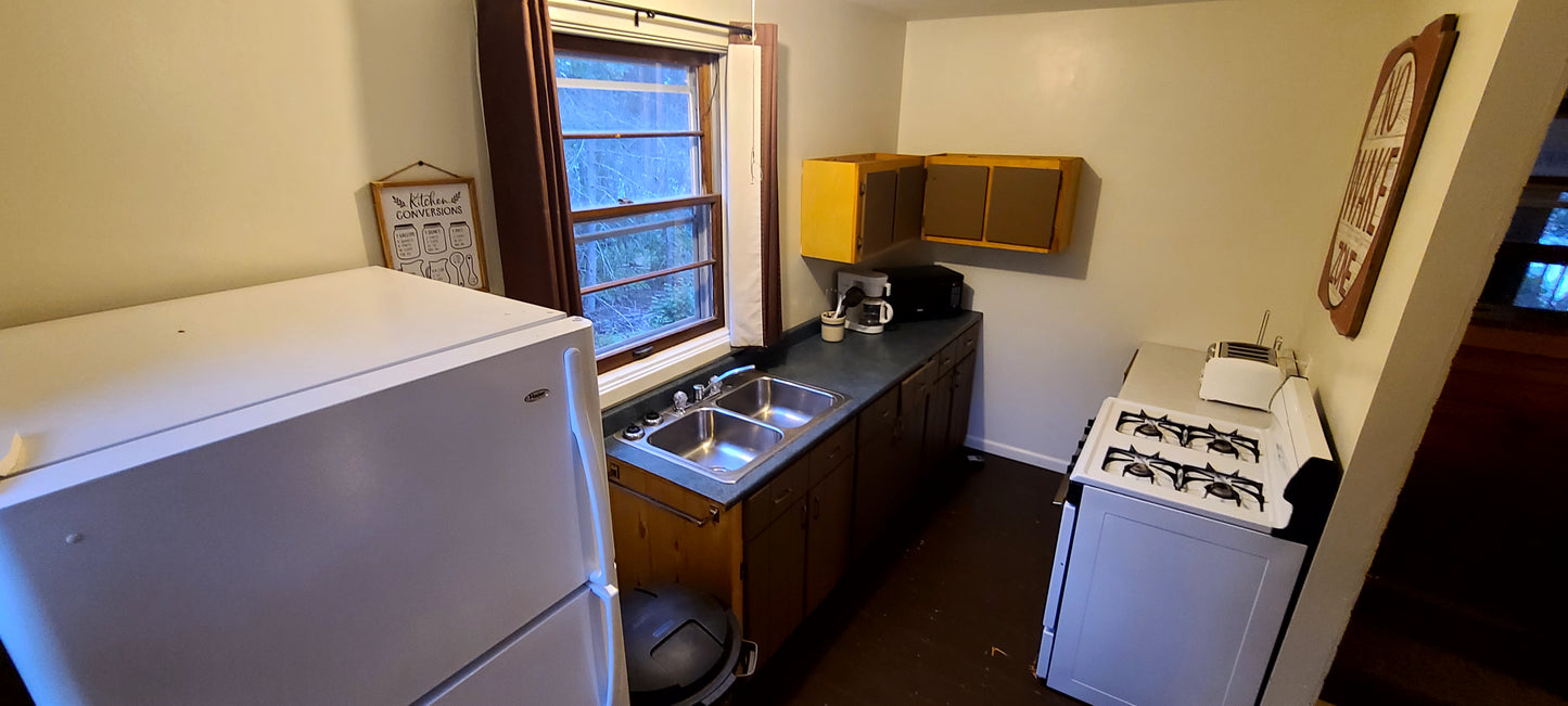 The Argyle. 3 Bedroom Island Cabin. Sleeps 10. Sioux Narrows.