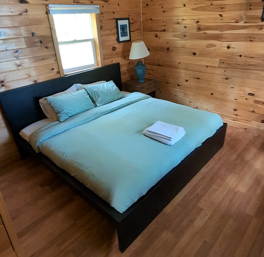 Cabin - Corporate Incentive 2 BR / 5 Bed (4 nights)