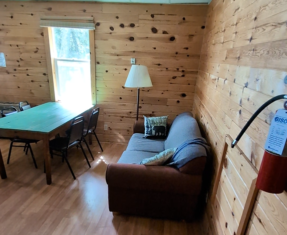 Cabin - Corporate Incentive 2 BR / 5 Bed (4 nights)
