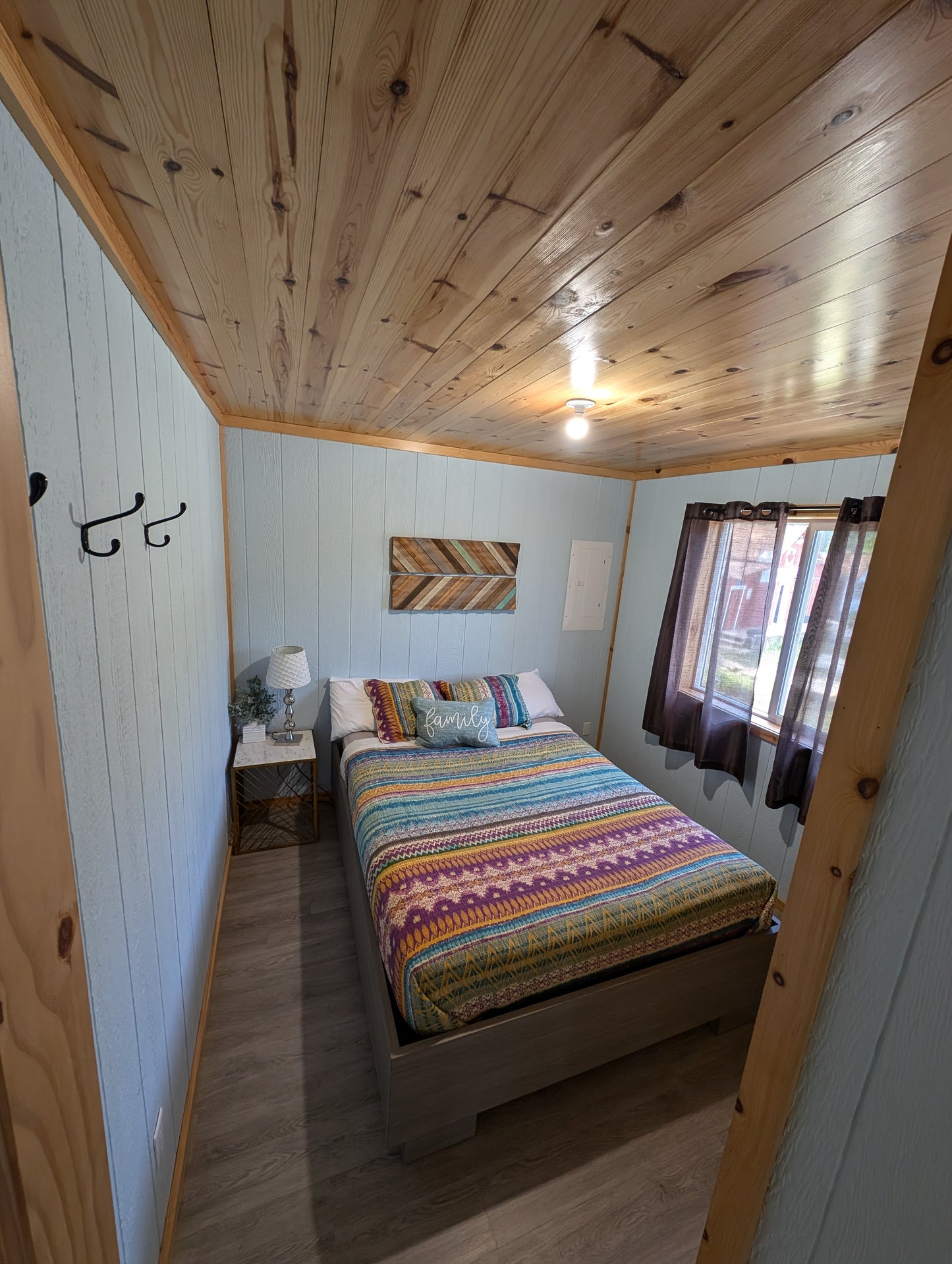 Cabin #2 - 2 Bedroom - Sat May 16 to Sat May 23, 2026