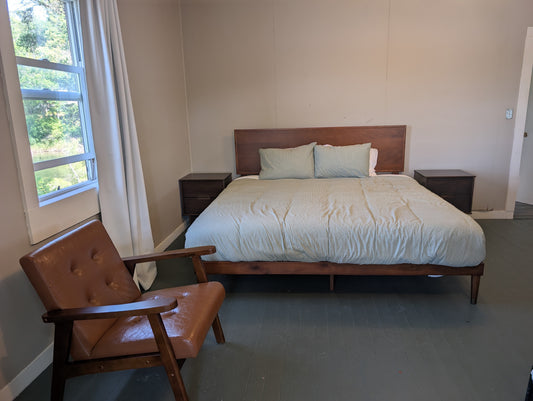 Cabin #4 - 1 Bedroom - Sat May 16 to Sat May 23, 2026