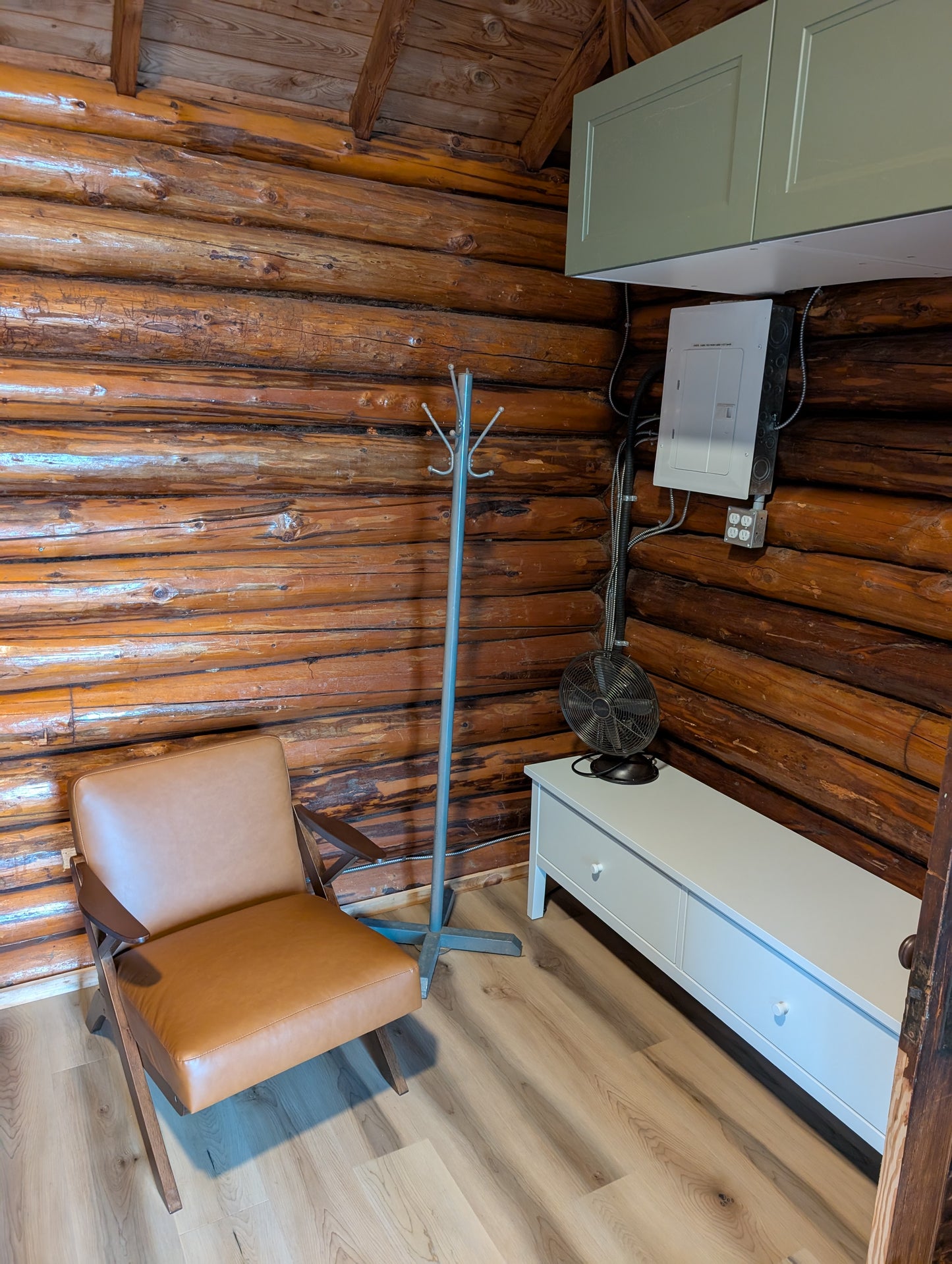 Cabin #9 - 1 Bedroom - Sat May 16 to Sat May 23, 2026